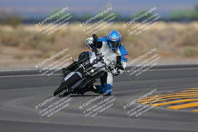 media/Sep-11-2022-SoCal Trackdays (Sun) [[81b7e951af]]/Turn 16 (945am)/